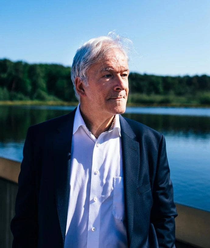 Christophe has been building and scaling organisations for more than 30 years